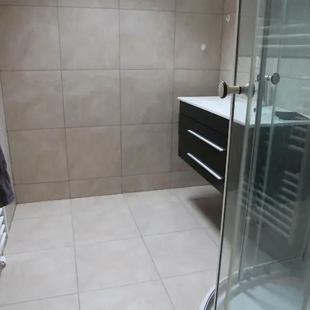 Appartement Courcelles Appartement *
