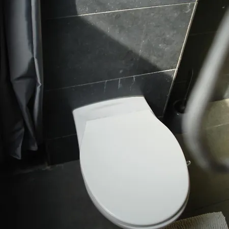 아파트 Appartement Courcelles *