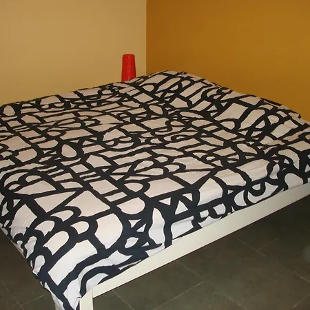 Appartement Courcelles *