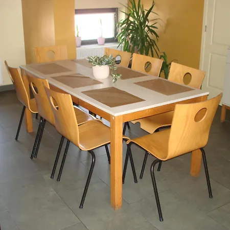 Appartement Courcelles Apartmán *