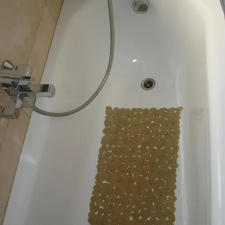 아파트 Appartement Courcelles *